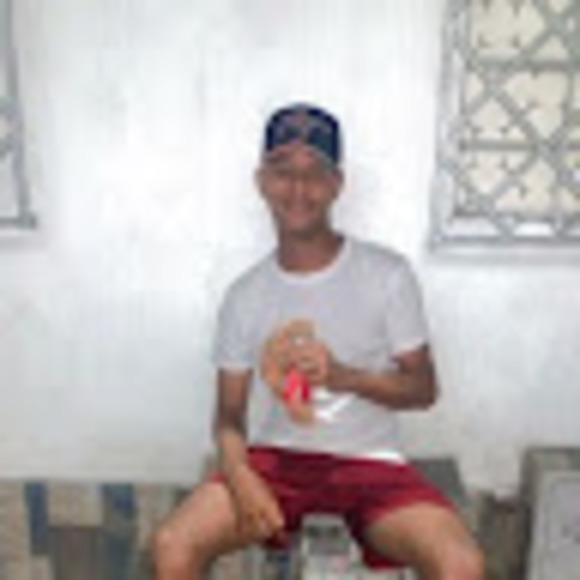 Meet your Posher, Roderick - Picture 1 of 1